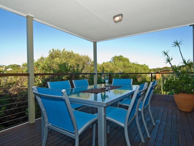 4 SHAMROCK COURT, Sunrise Beach QLD 4567