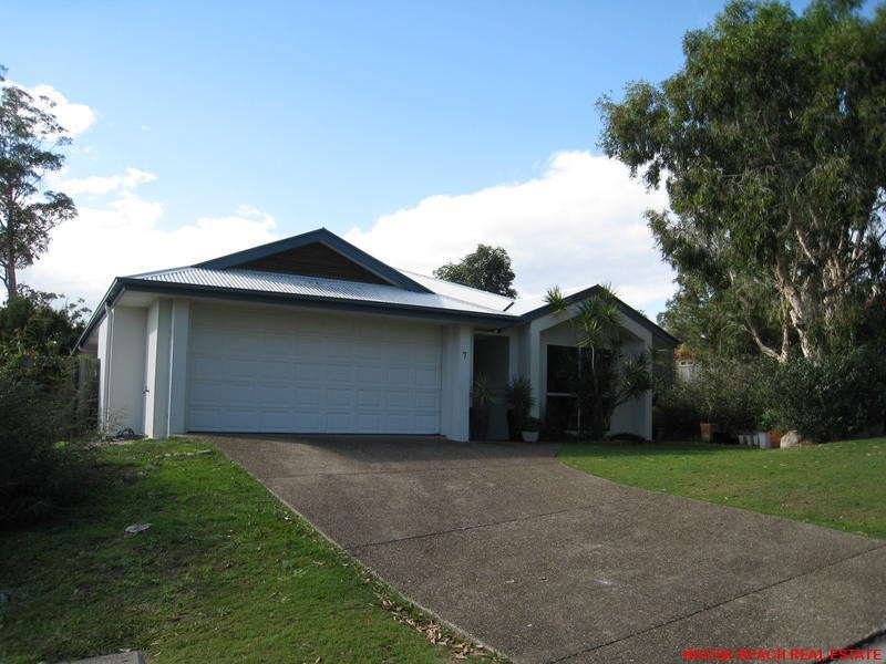 7 NOTTINGHAM LANE, Peregian Springs QLD 4573