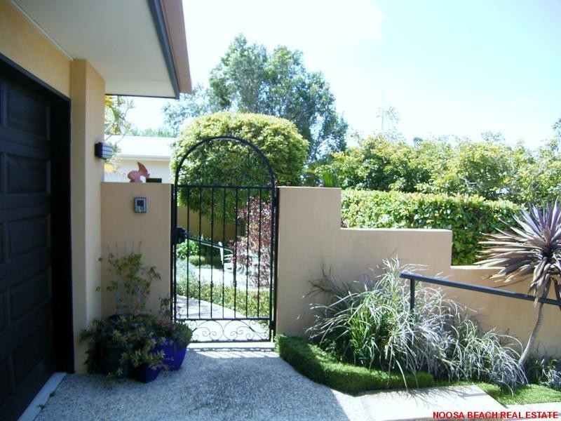 16 STARBOARD AVENUE, Noosaville QLD 4566