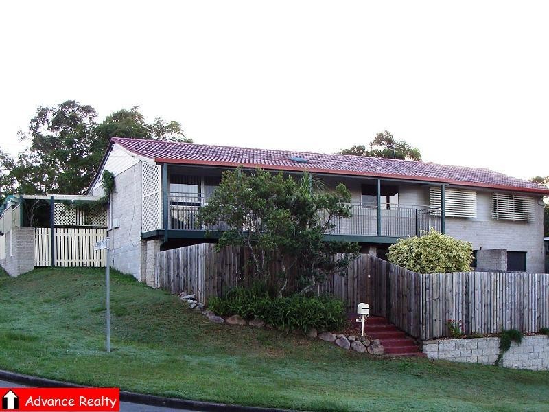 88 Illuta Ave, Ferny Hills QLD 4055