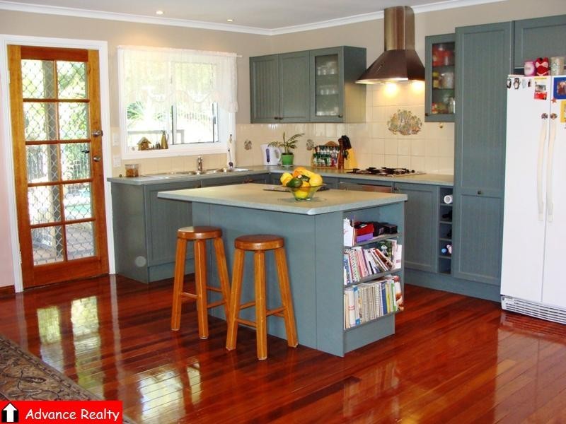 3 Leckmy St, Ferny Grove QLD 4055
