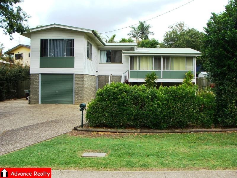 12 Bunora Ave, Ferny Hills QLD 4055