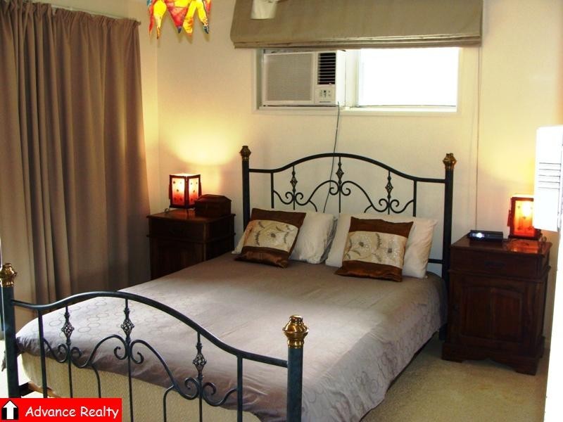 15 Pylara Cr, Ferny Hills QLD 4055