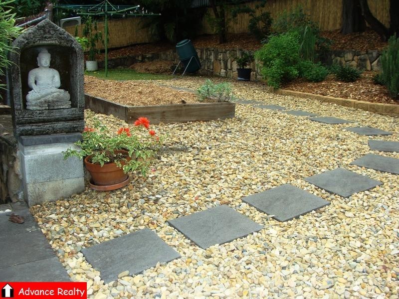 15 Pylara Cr, Ferny Hills QLD 4055