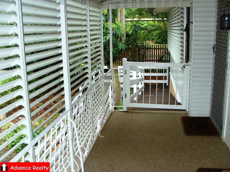 5 Ferny Way, Ferny Hills QLD 4055