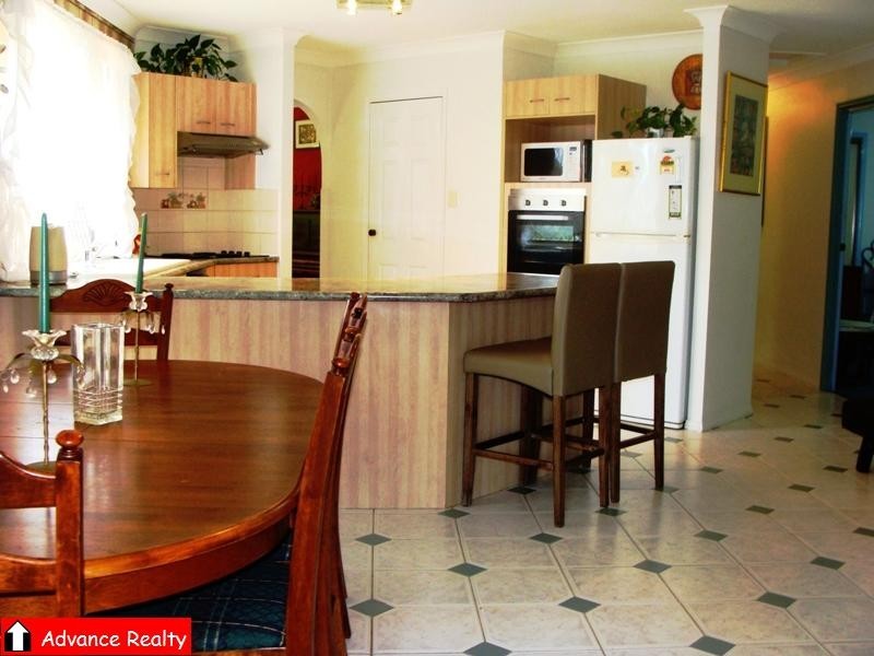 11 Greenfern Pl, Ferny Grove QLD 4055