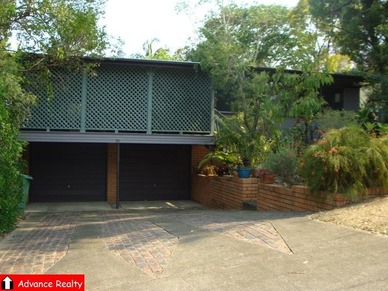 20 Parnoolar Cr, Ferny Hills QLD 4055