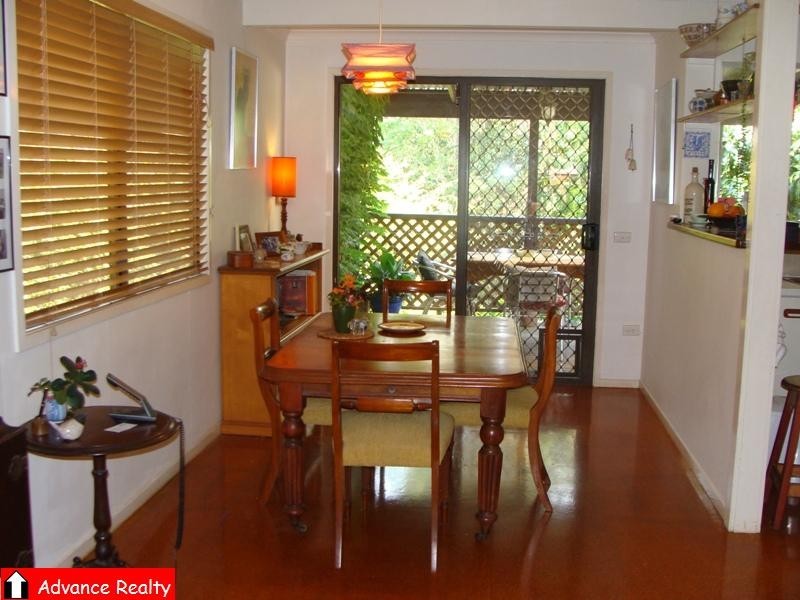 20 Parnoolar Cr, Ferny Hills QLD 4055