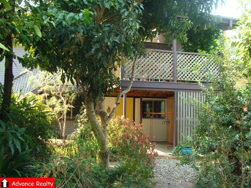 20 Parnoolar Cr, Ferny Hills QLD 4055