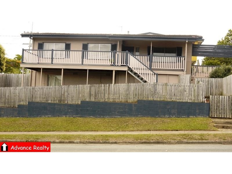 10 Gordon Rd, Ferny Hills QLD 4055