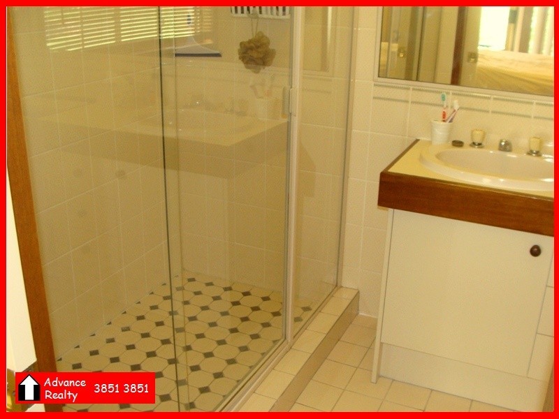 15 McGregor Way, Ferny Grove QLD 4055