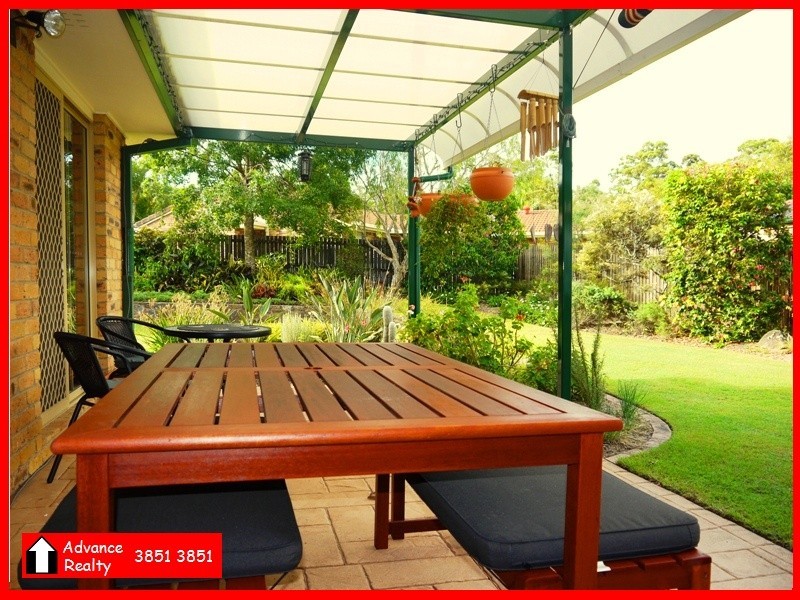 15 McGregor Way, Ferny Grove QLD 4055