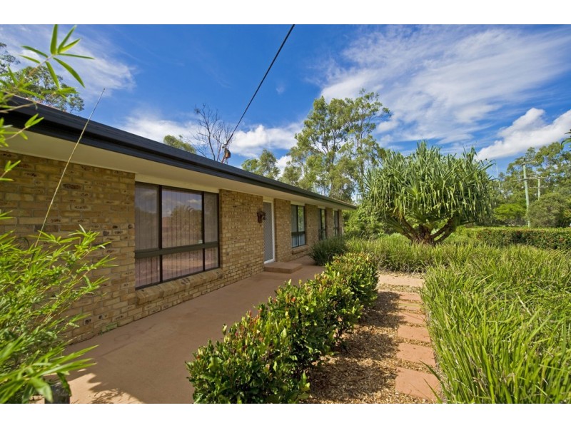 Yatala QLD 4207