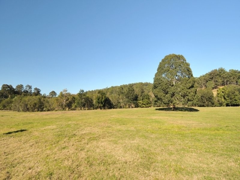 Guanaba QLD 4210