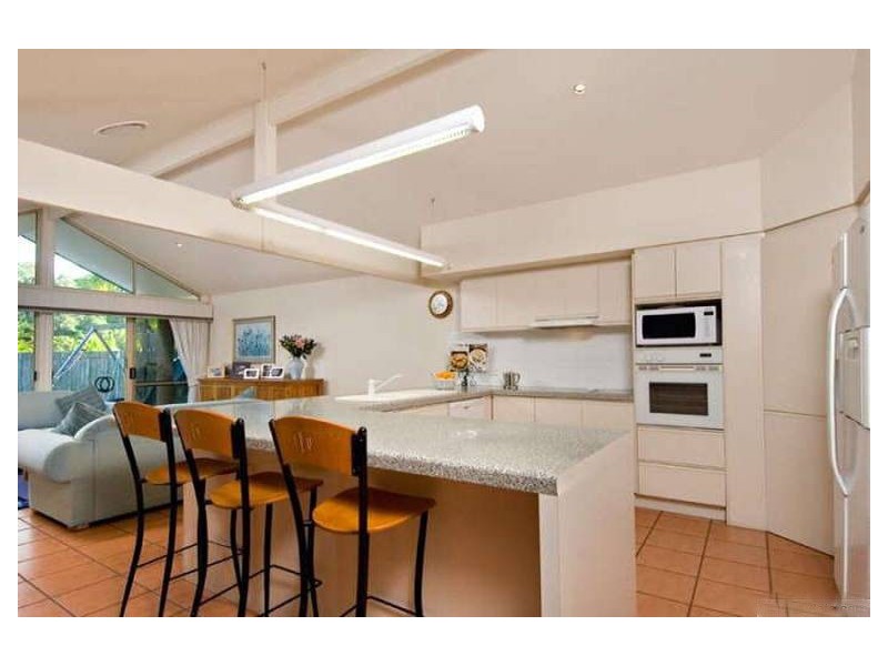 4 Moana Court, Mountain Creek QLD 4557