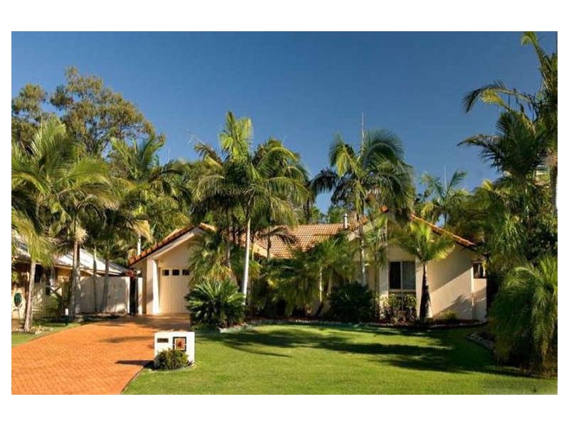 4 Moana Court, Mountain Creek QLD 4557