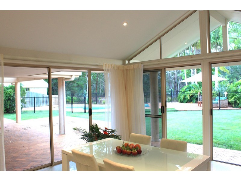 4 Moana Court, Mountain Creek QLD 4557