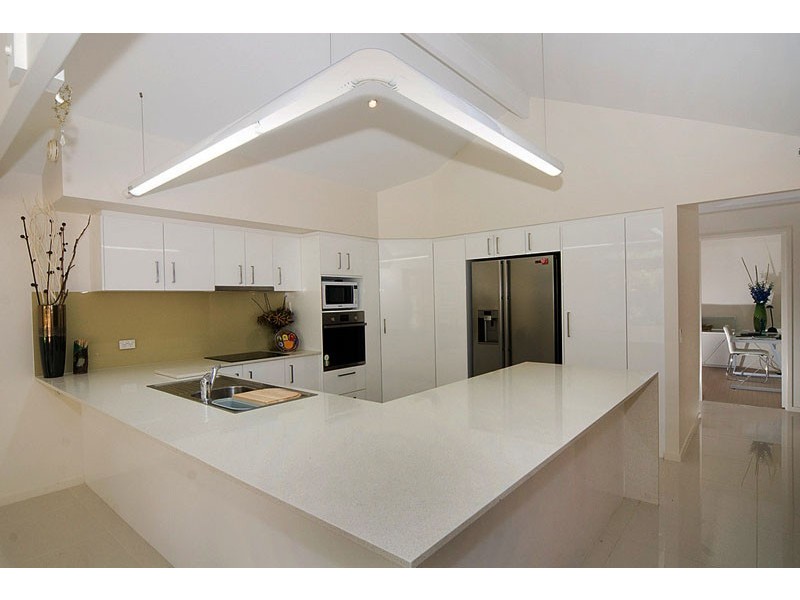 4 Moana Court, Mountain Creek QLD 4557