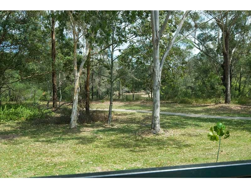 4 Moana Court, Mountain Creek QLD 4557