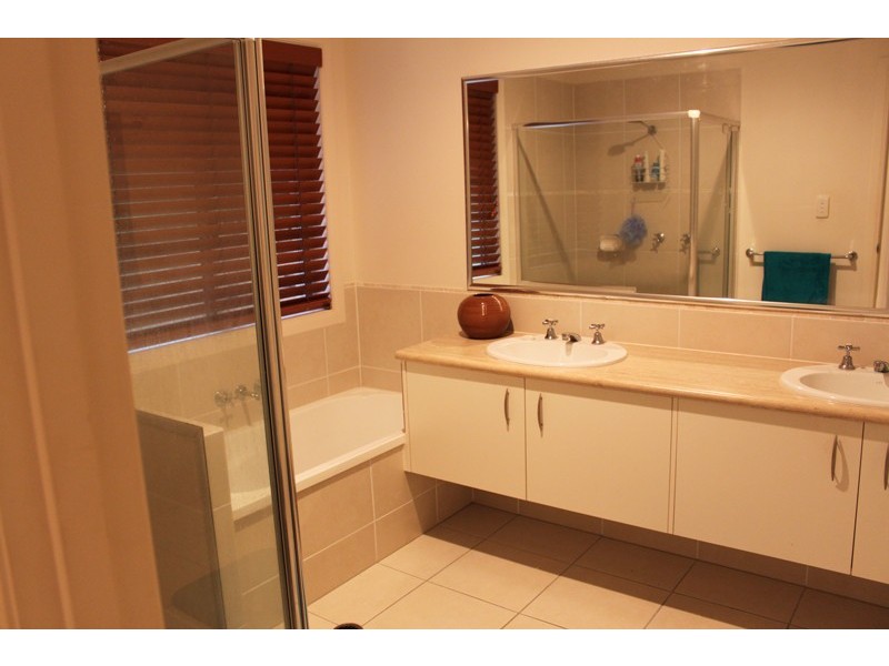 26 Nandewar Drive, Buderim QLD 4556