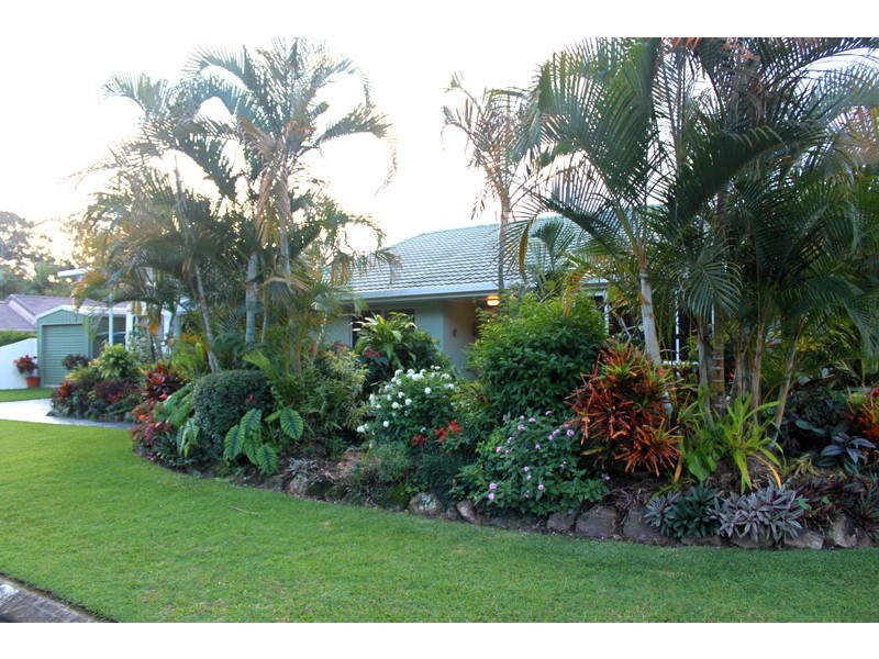 1 Araluen Close, Mountain Creek QLD 4557