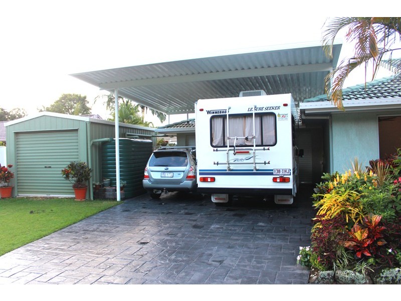1 Araluen Close, Mountain Creek QLD 4557