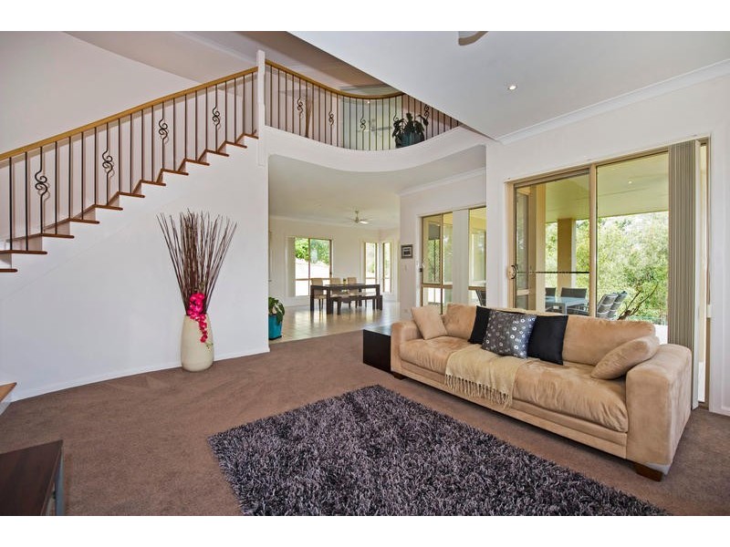 102 Christina Ryan Way, Arundel QLD 4214