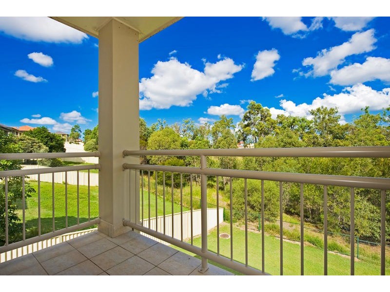 102 Christina Ryan Way, Arundel QLD 4214