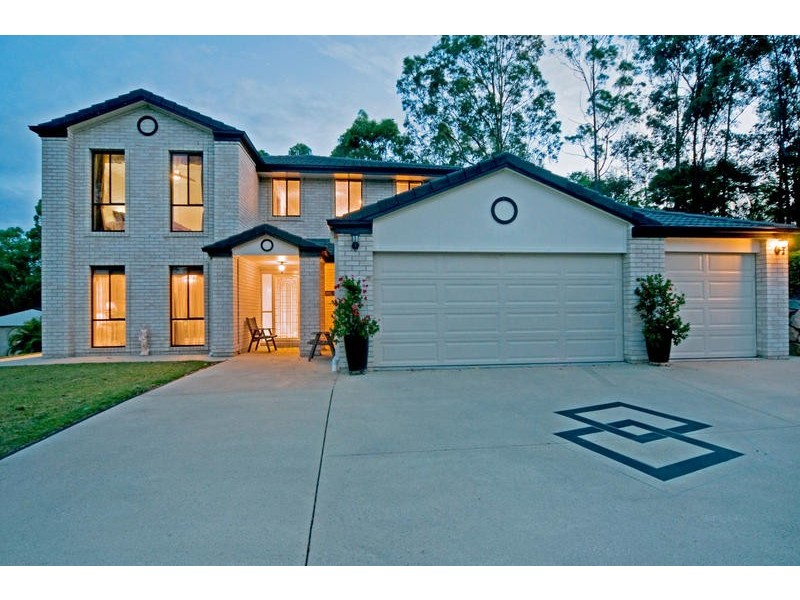 5 Burley Griffin Drive, Maudsland QLD 4210