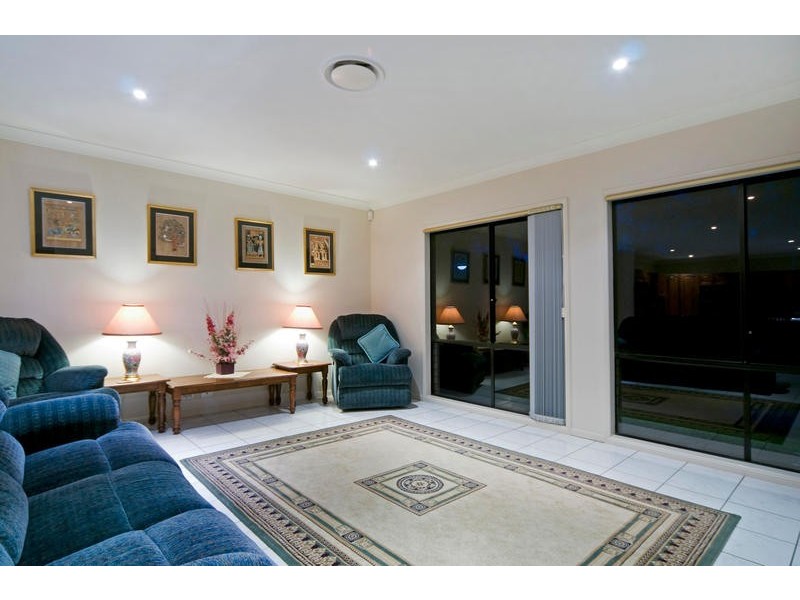 5 Burley Griffin Drive, Maudsland QLD 4210
