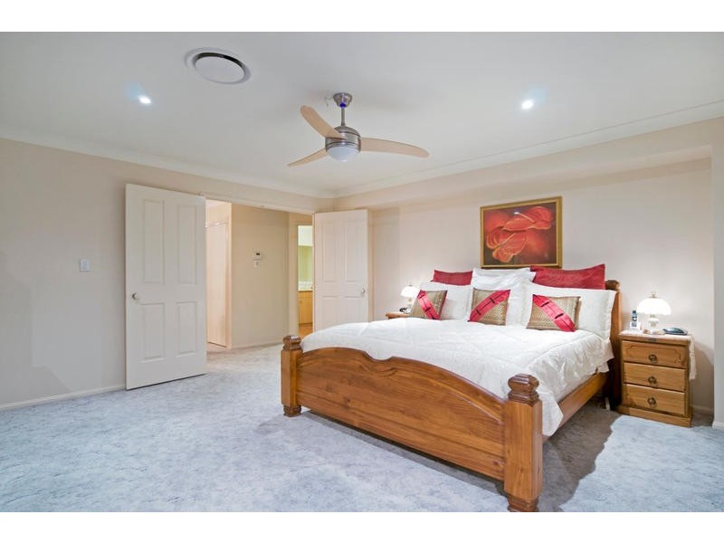 5 Burley Griffin Drive, Maudsland QLD 4210