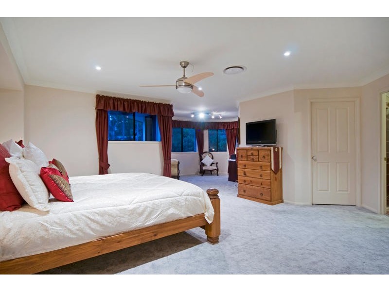 5 Burley Griffin Drive, Maudsland QLD 4210