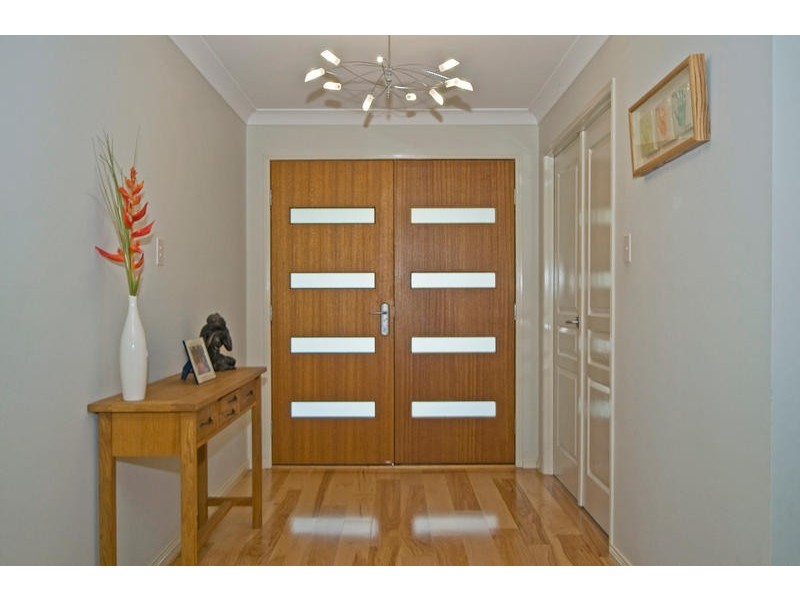 6 Oceanis Drive, Oxenford QLD 4210