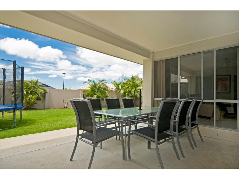 6 Oceanis Drive, Oxenford QLD 4210