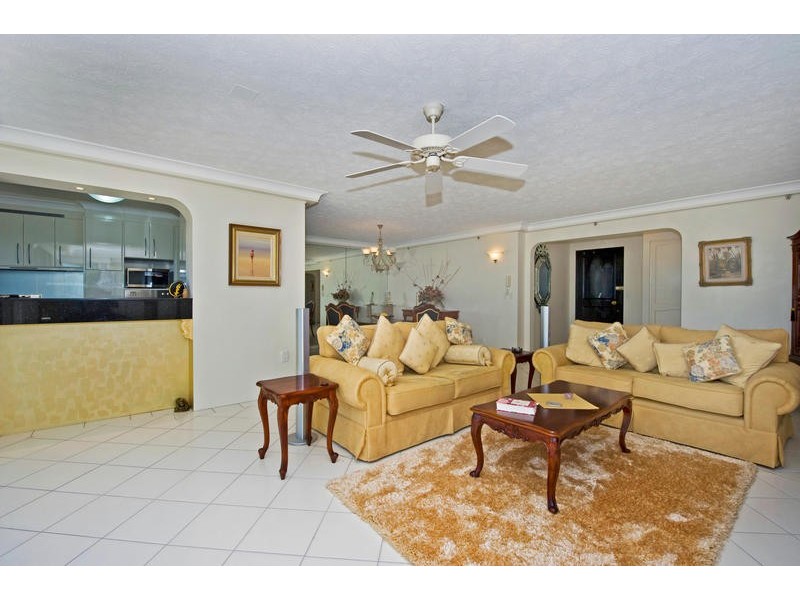 5/17 Bayview Street, Runaway Bay QLD 4216