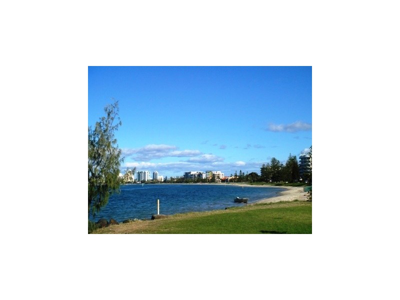 5/17 Bayview Street, Runaway Bay QLD 4216