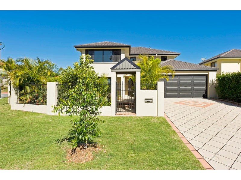 103 Christina Ryan Way, Arundel QLD 4214