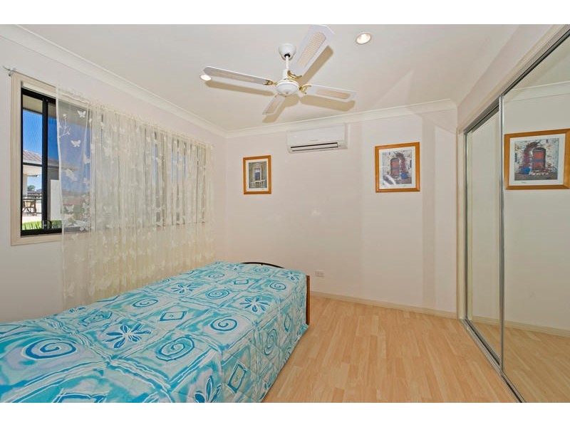 103 Christina Ryan Way, Arundel QLD 4214