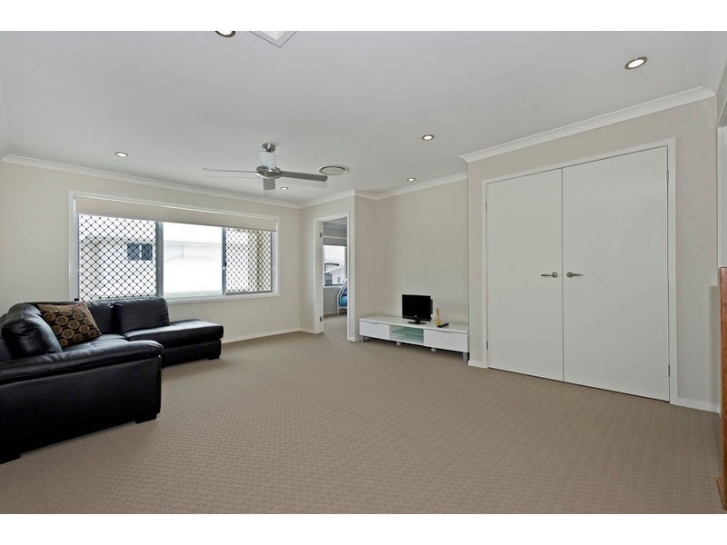 8 Cherry  Court, Coomera QLD 4209