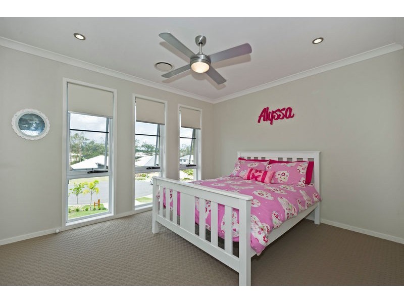 8 Cherry  Court, Coomera QLD 4209