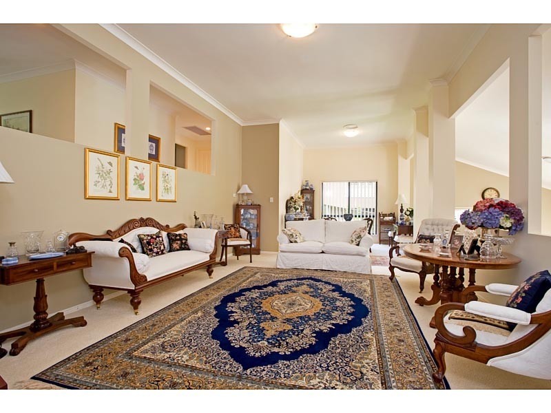 24 Bonin Close, Pacific Pines QLD 4211