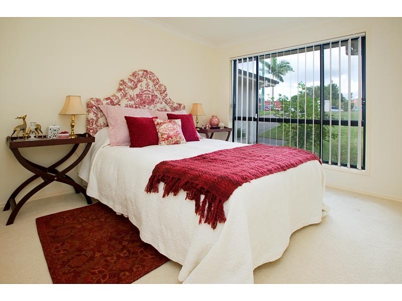 24 Bonin Close, Pacific Pines QLD 4211