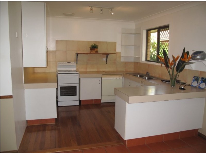 Shrike Court, Burleigh Waters QLD 4220