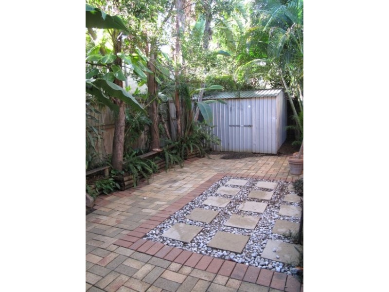 Shrike Court, Burleigh Waters QLD 4220