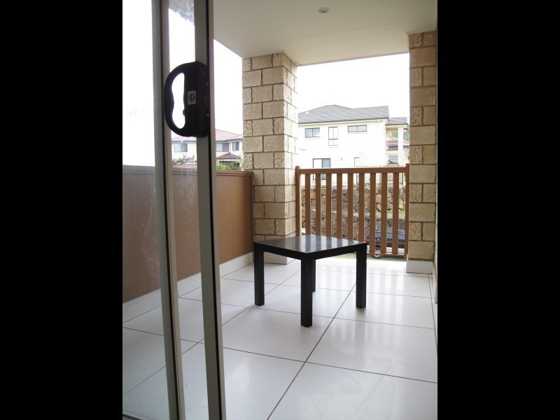 33 Tara Vista Blvd, Highland Park QLD 4211