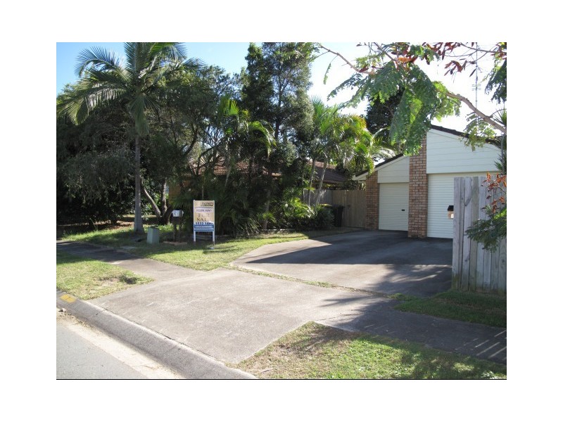 2/7 Shrike Court, Burleigh Waters QLD 4220
