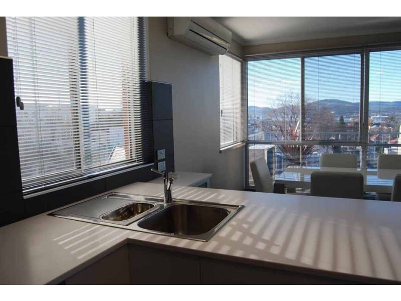 14/64 St Georges Terrace, Battery Point TAS 7004