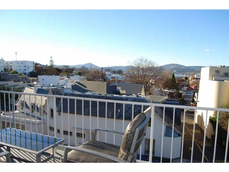 14/64 St Georges Terrace, Battery Point TAS 7004