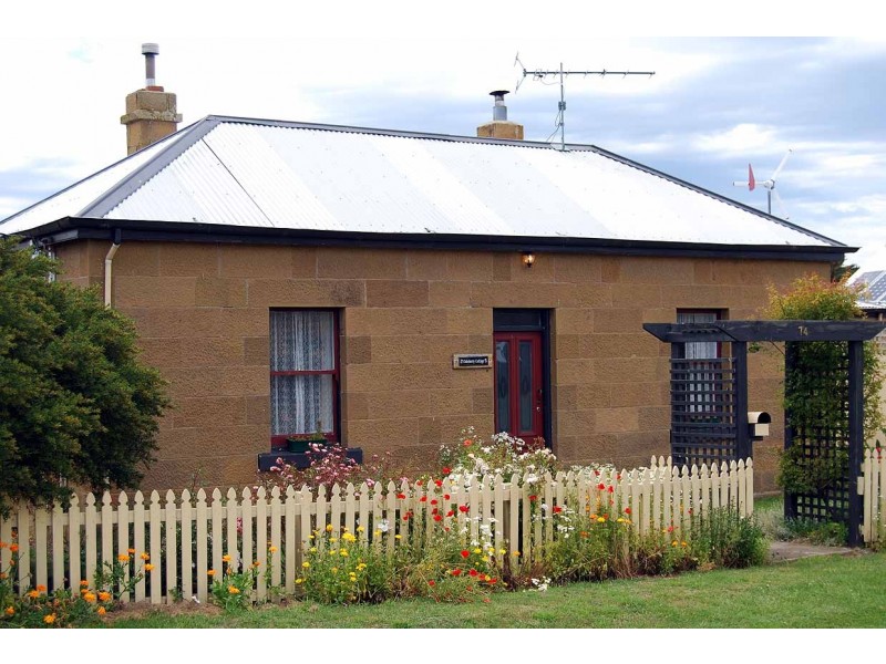 74 Stanley Street, Oatlands TAS 7120