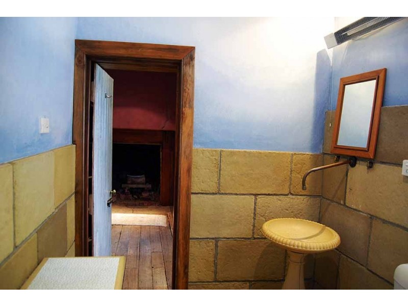 11 Victoria Street, Tunbridge TAS 7120